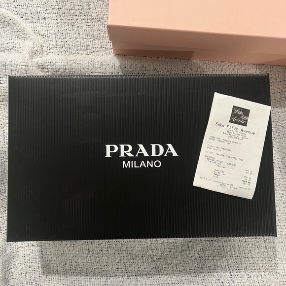 Prada chrome and white sneakers - Picture 5 of 5